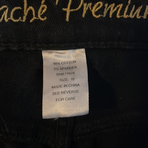 Black Cache Premium jeans. - Picture 3 of 4